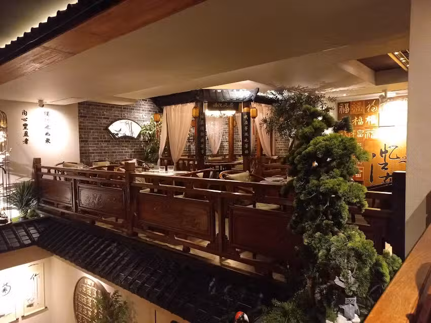 Yijiangnan Restaurante Buffet Chino / Buffet comida China autentica en Madrid