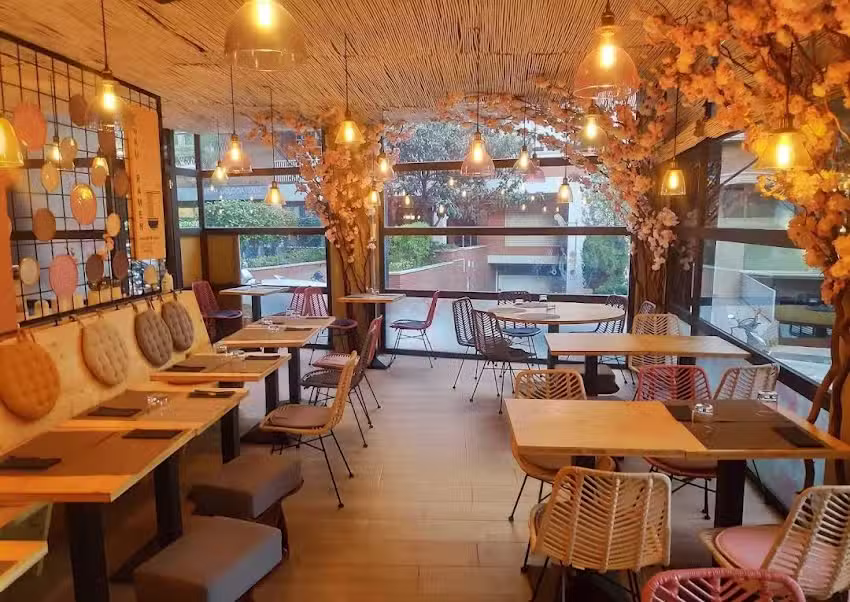 隱食 &ndash; Yinshi Restaurant Asi&agrave;tic