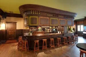 Yoanna Irish Pub Food&Wine