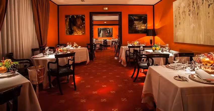 Zalaca&iacute;n Restaurant