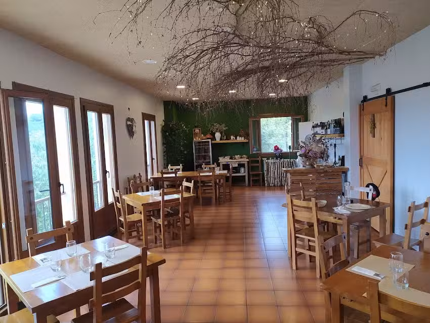 Zirta jatetxea Larraul ostatua